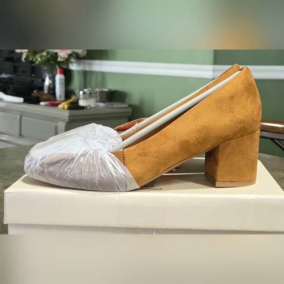 Benassal Orthopedic Heels #945 - Picture 4 of 15